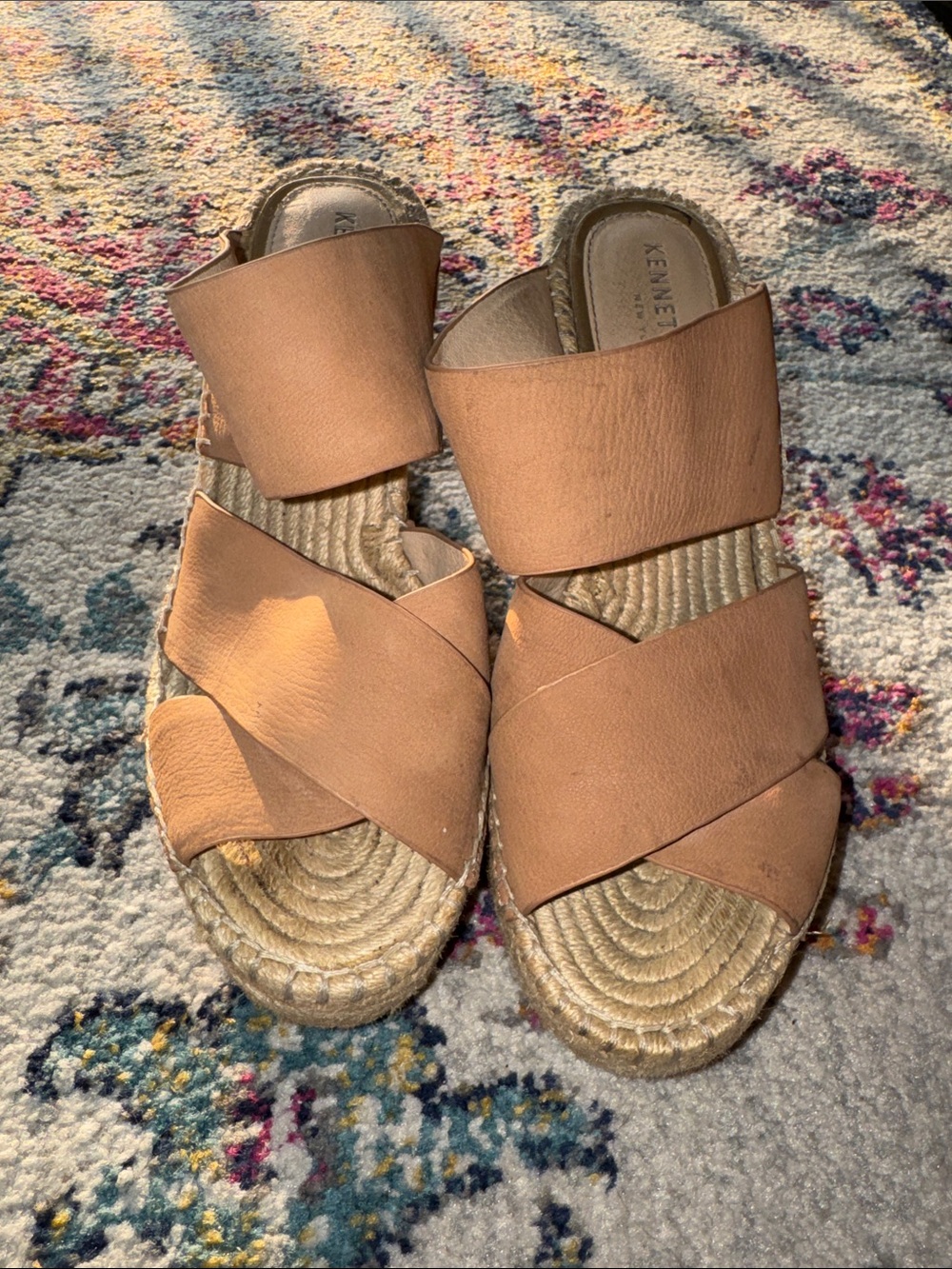 Kenneth Cole Nude/Tan Crisscross Espadrille Slides